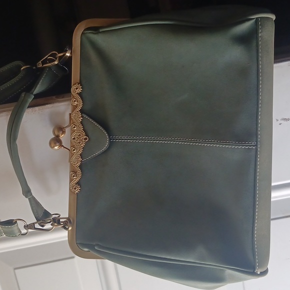 Purse - Picture 1 of 4